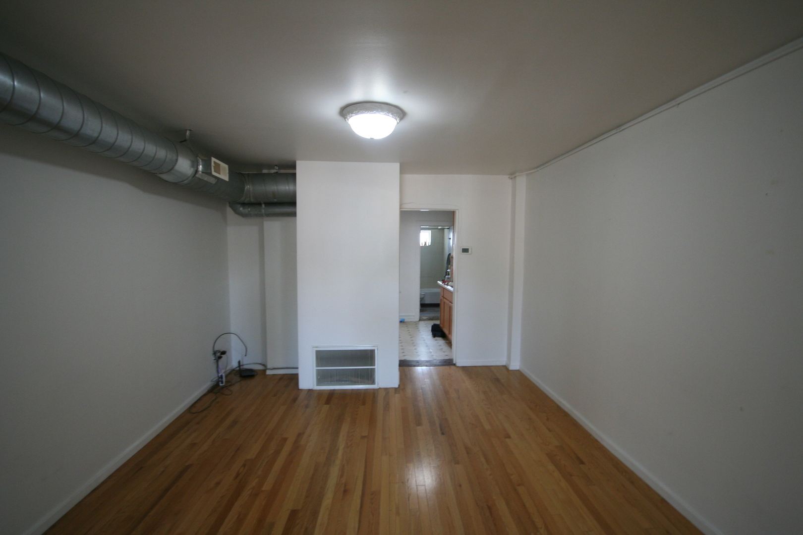 2647 W 24th Place