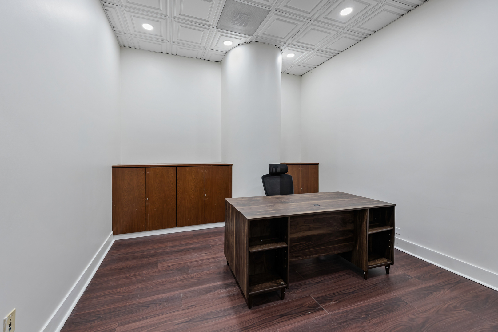 505 N Lake Shore Drive N Unit: 101