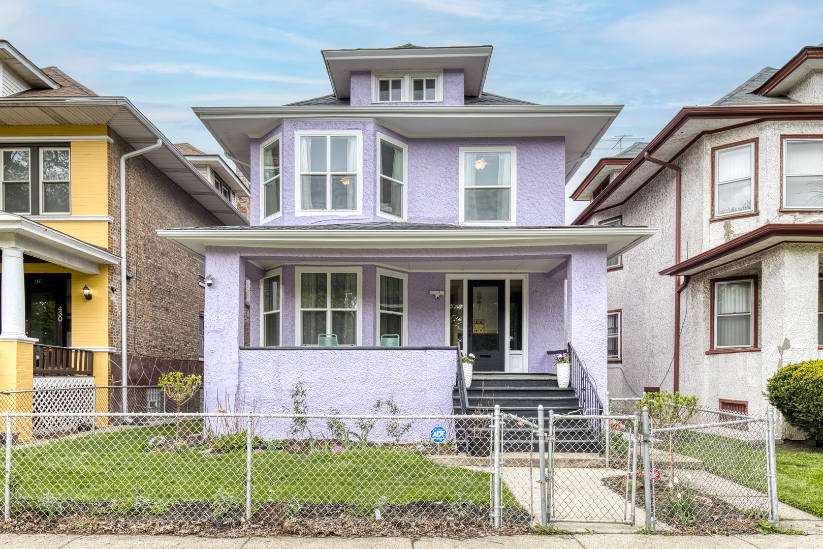 434 N Pine Avenue Unit: 2