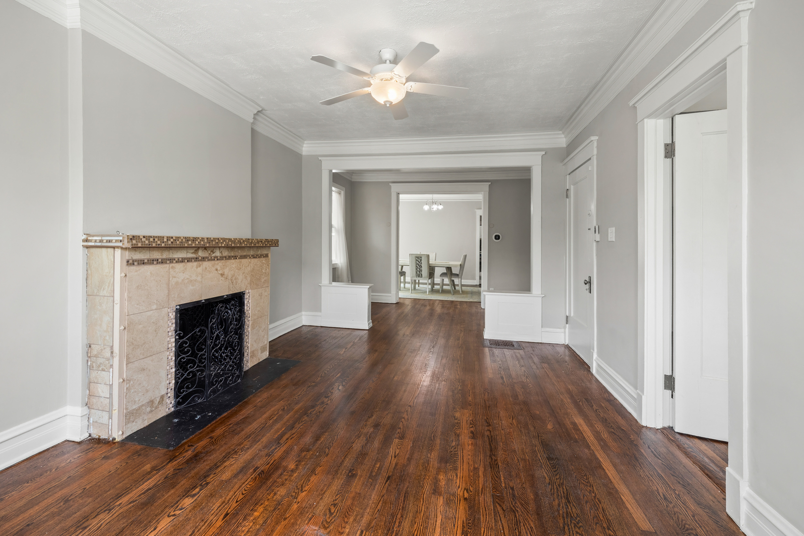 434 N Pine Avenue Unit: 2