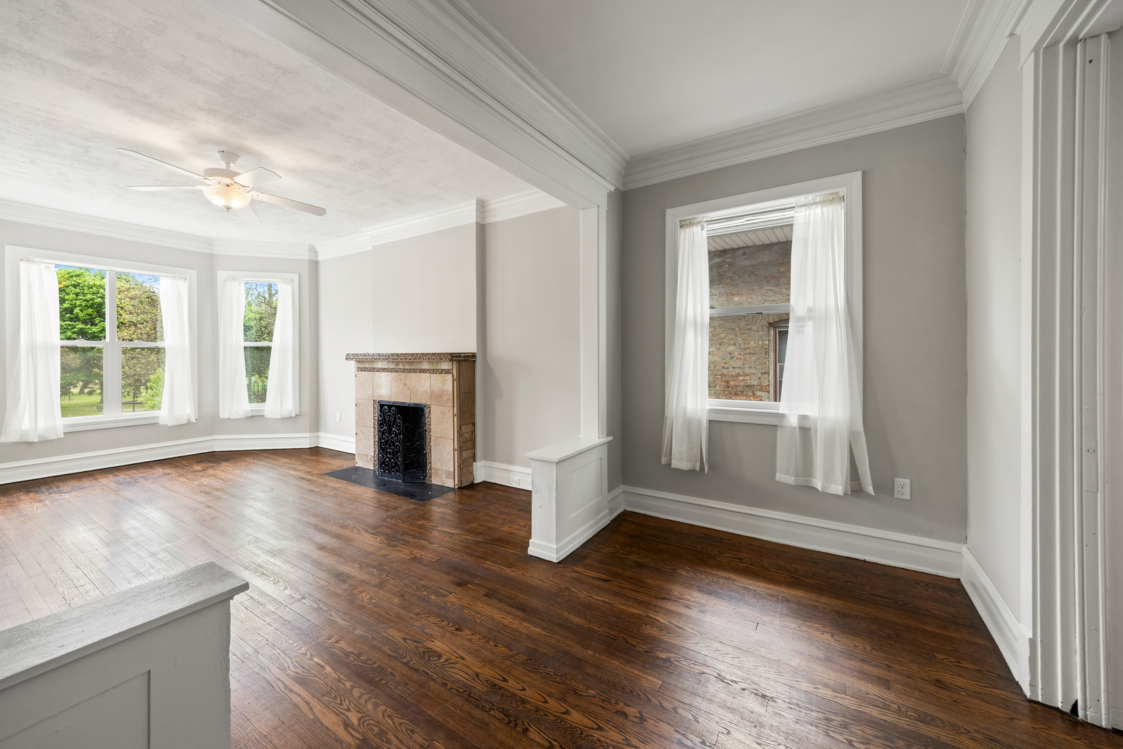 434 N Pine Avenue Unit: 2