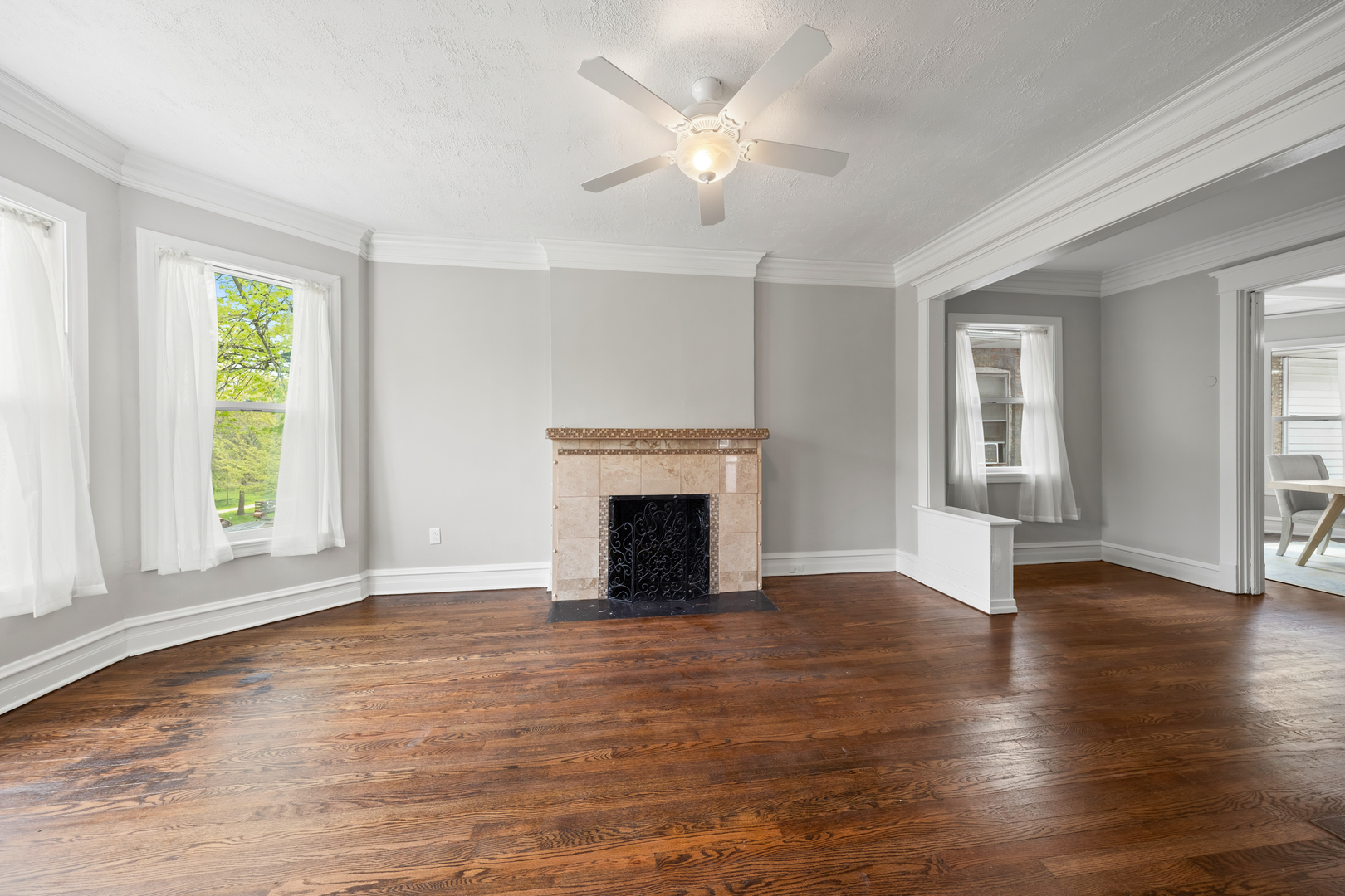 434 N Pine Avenue Unit: 2