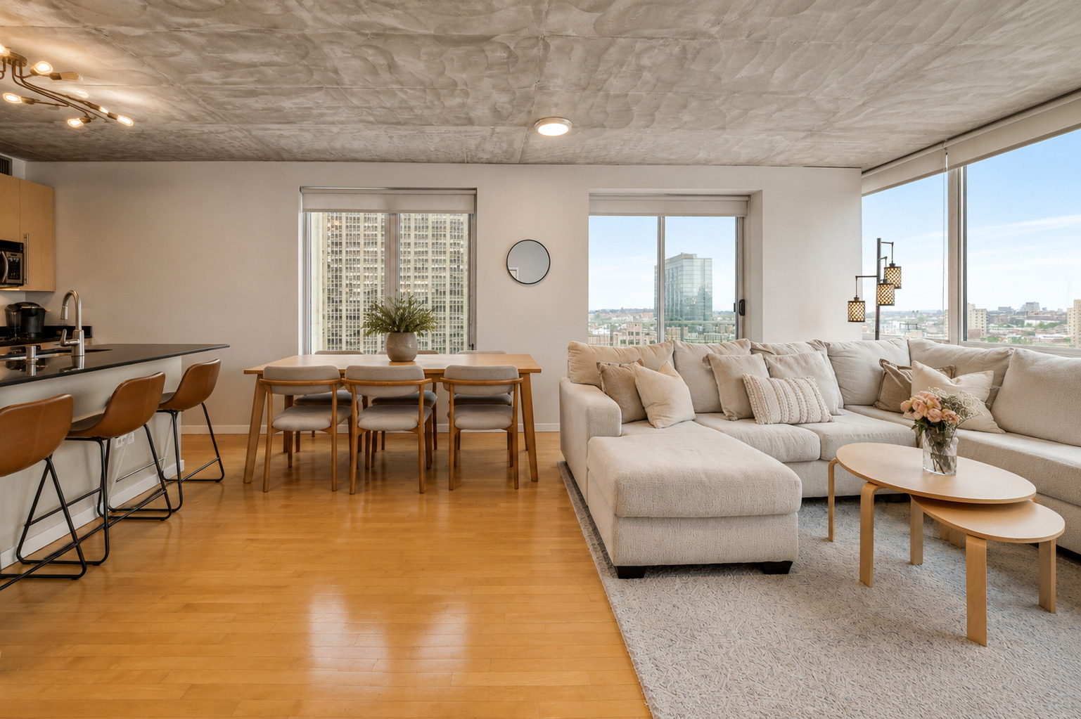 1845 S MICHIGAN Avenue Unit: 1605