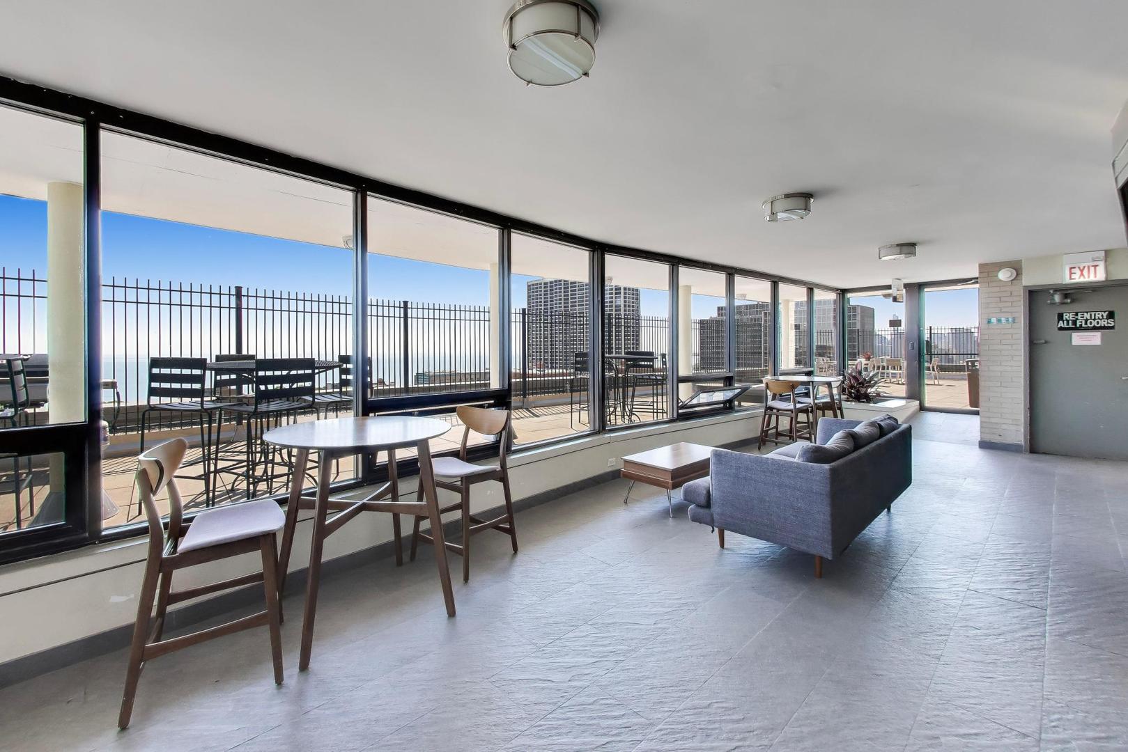 2930 N Sheridan Road Unit: 1205