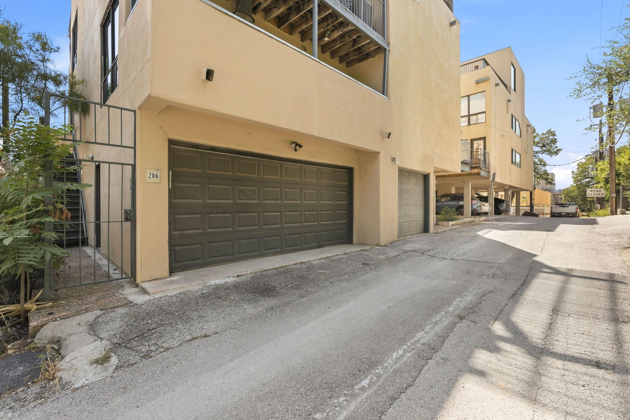 1106 W 6th ST # 206
