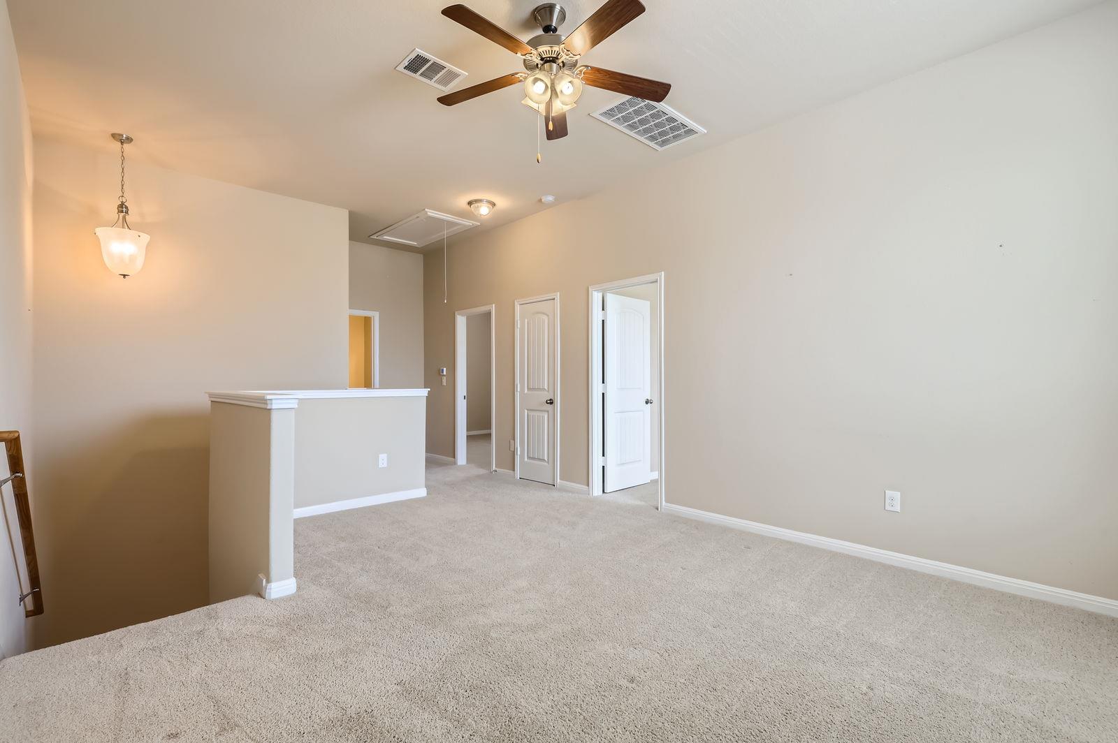 406 Epiphany LN