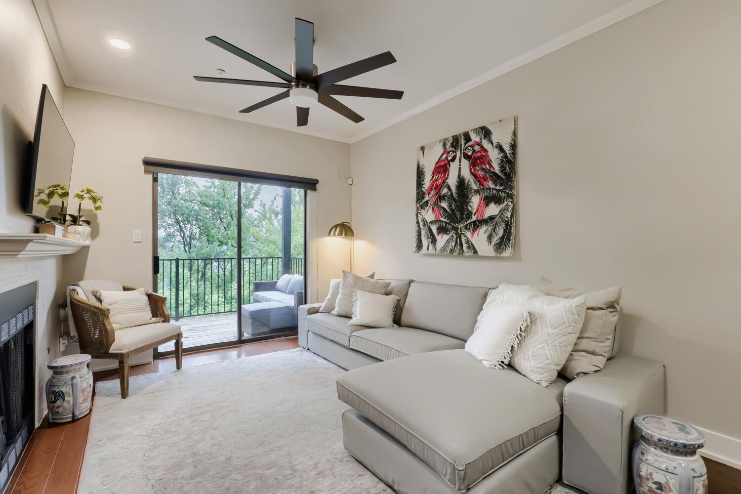1741 Spyglass DR # 223 Unit: 1-223