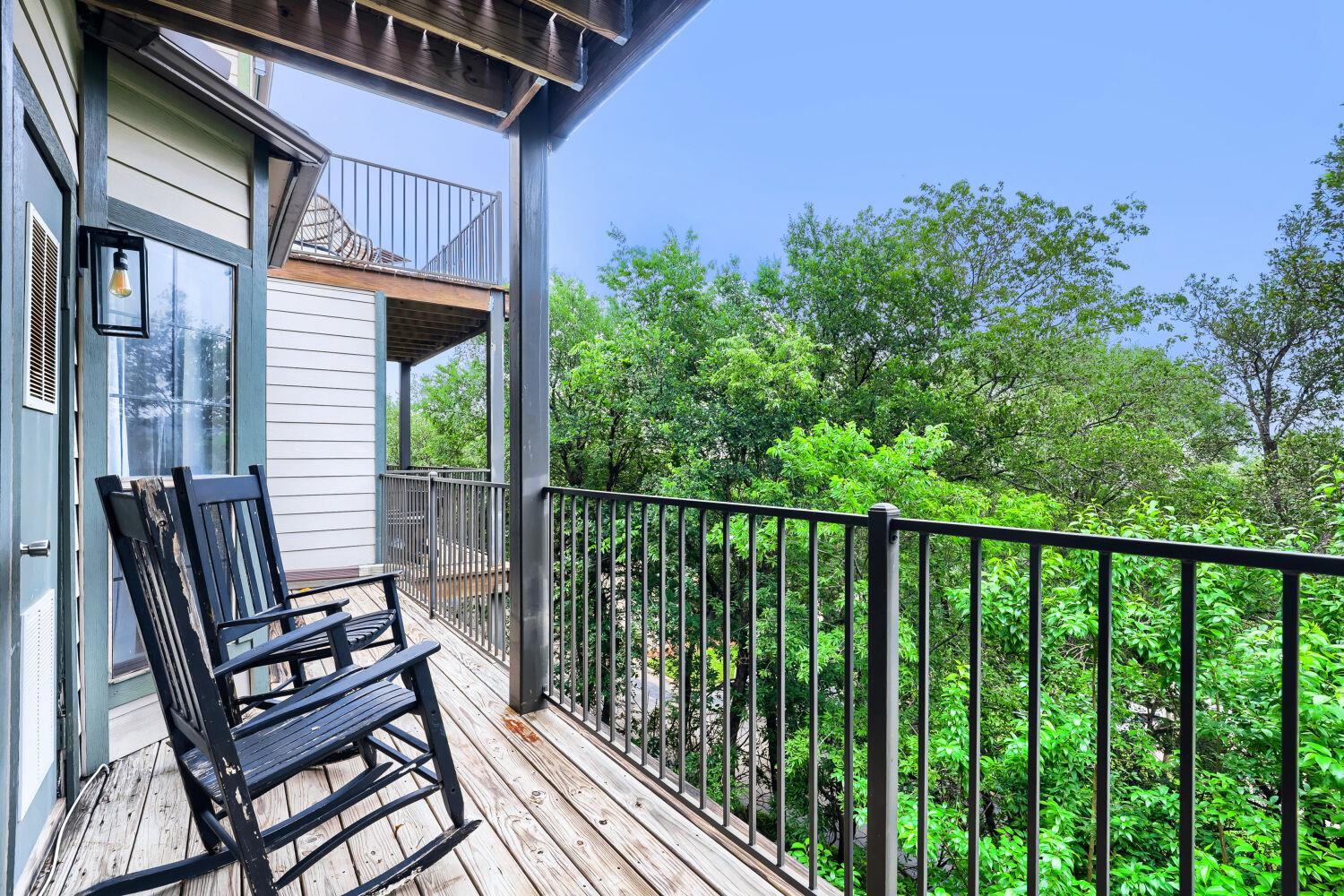 1741 Spyglass DR # 223 Unit: 1-223