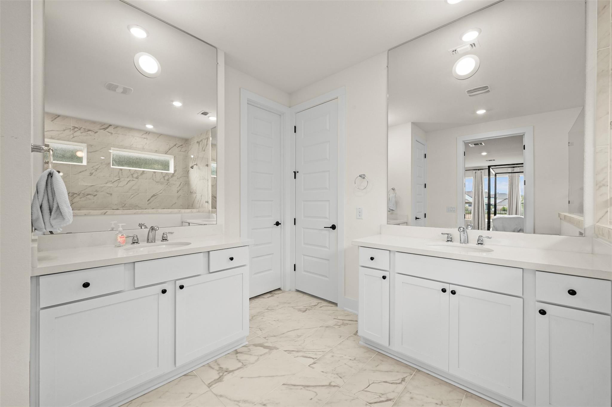 8405 Ambergill CT