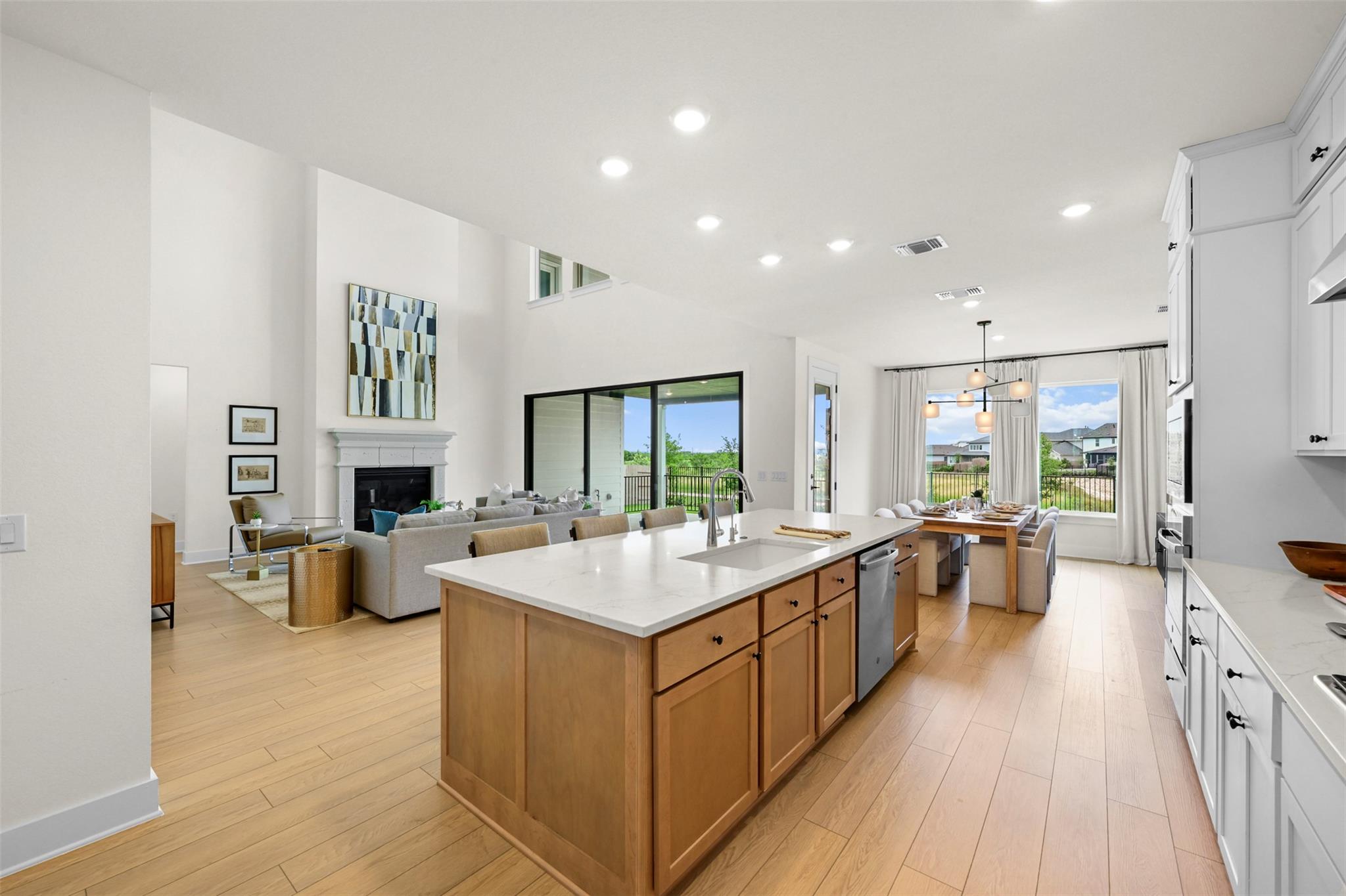 8405 Ambergill CT