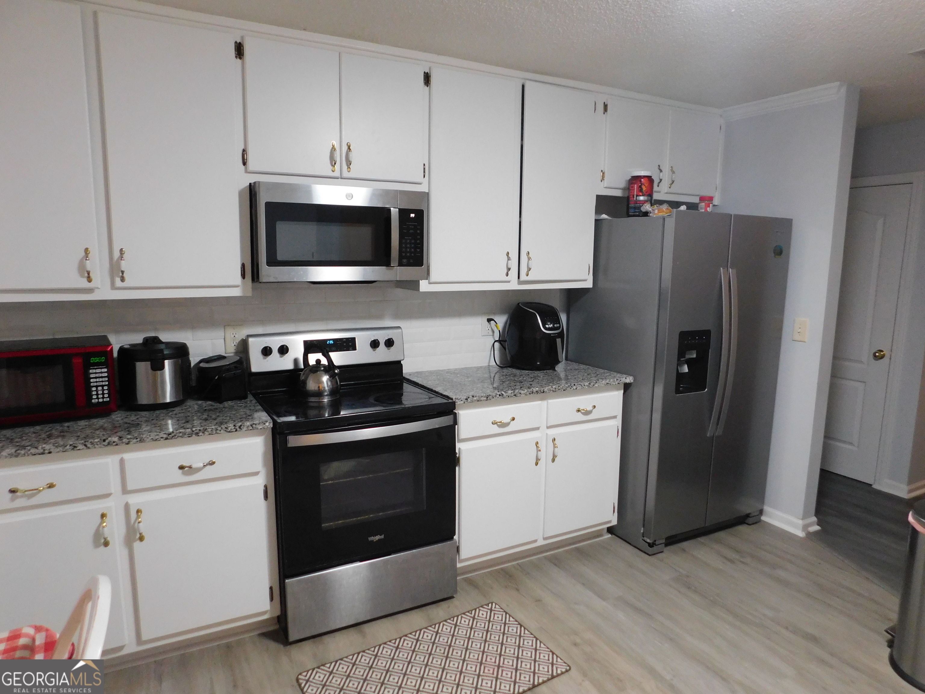9136 Amberleigh Lane