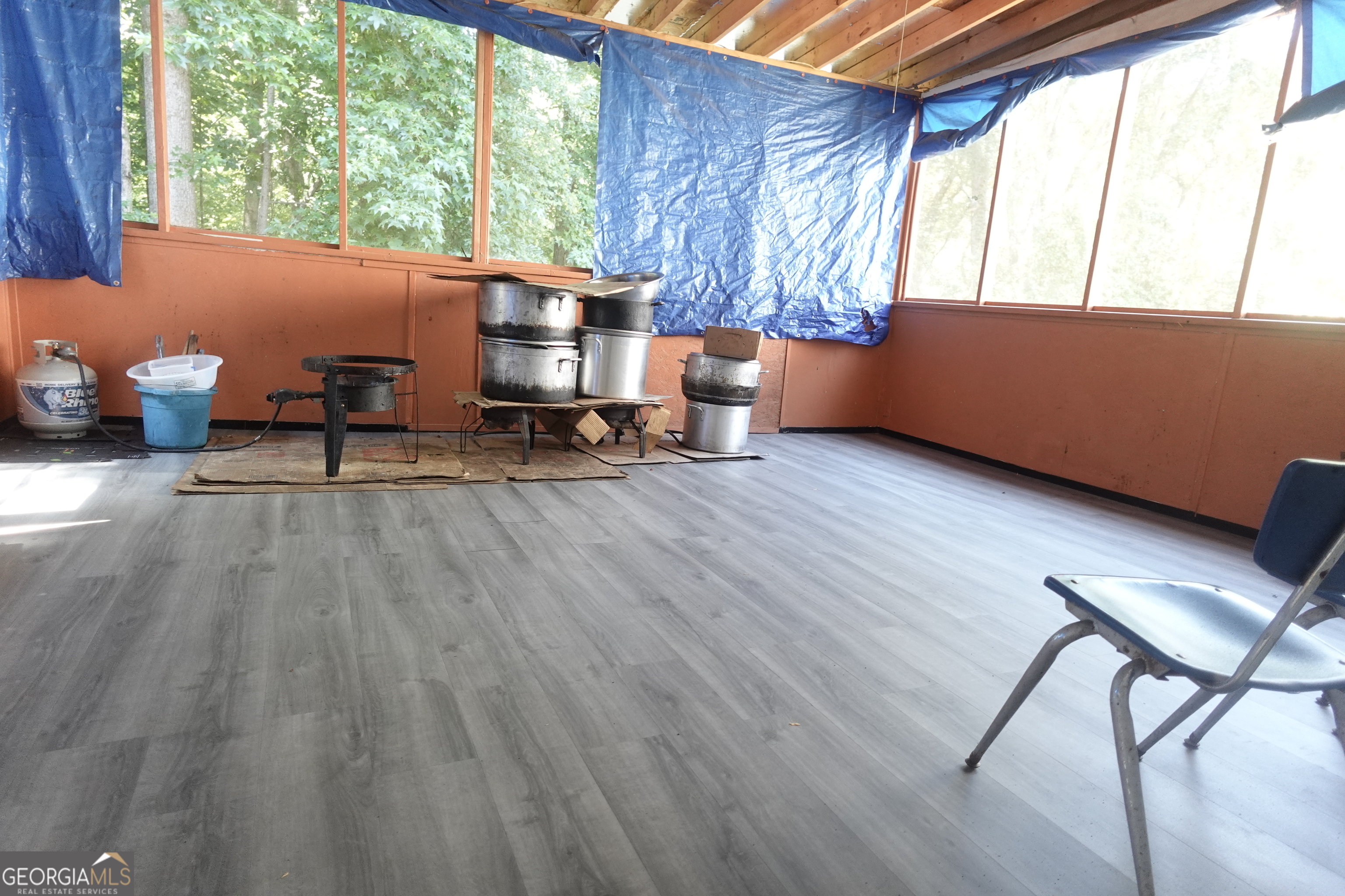 9136 Amberleigh Lane