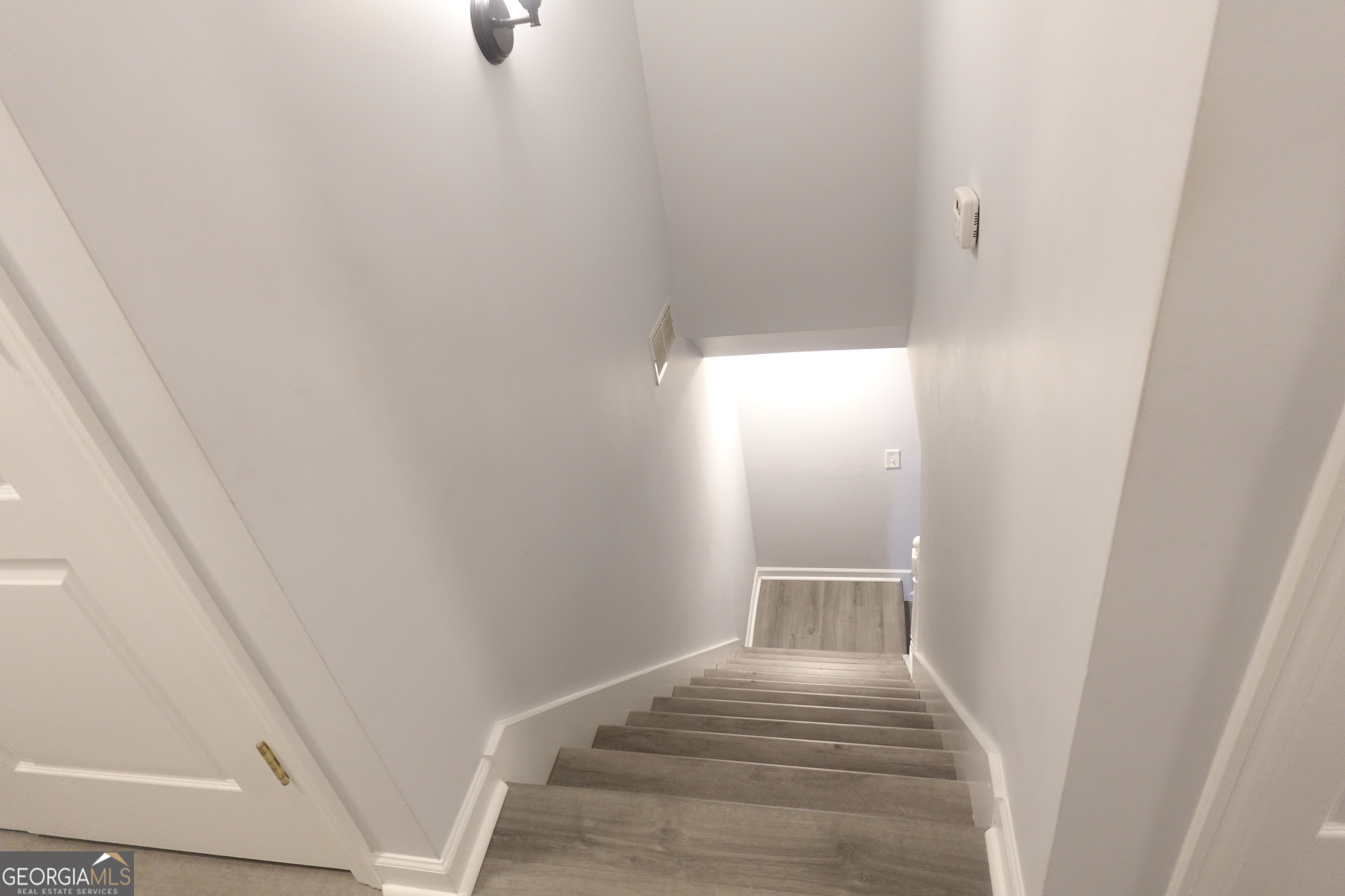 9136 Amberleigh Lane
