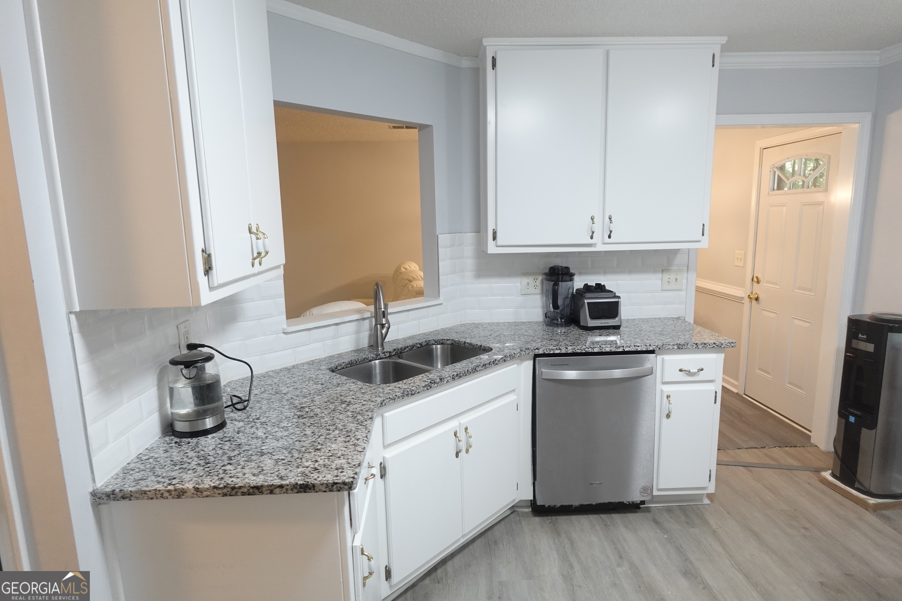 9136 Amberleigh Lane
