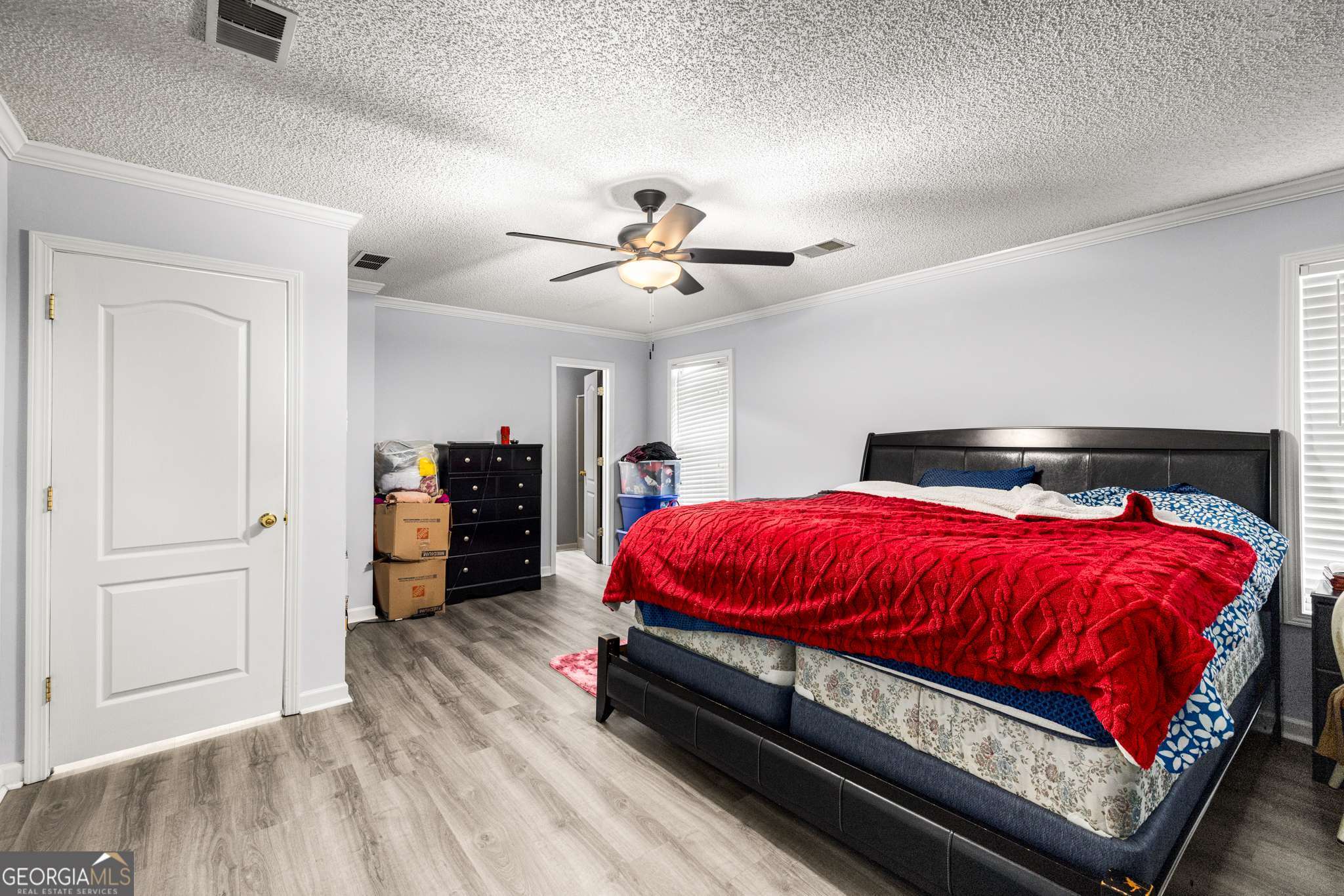 9136 Amberleigh Lane