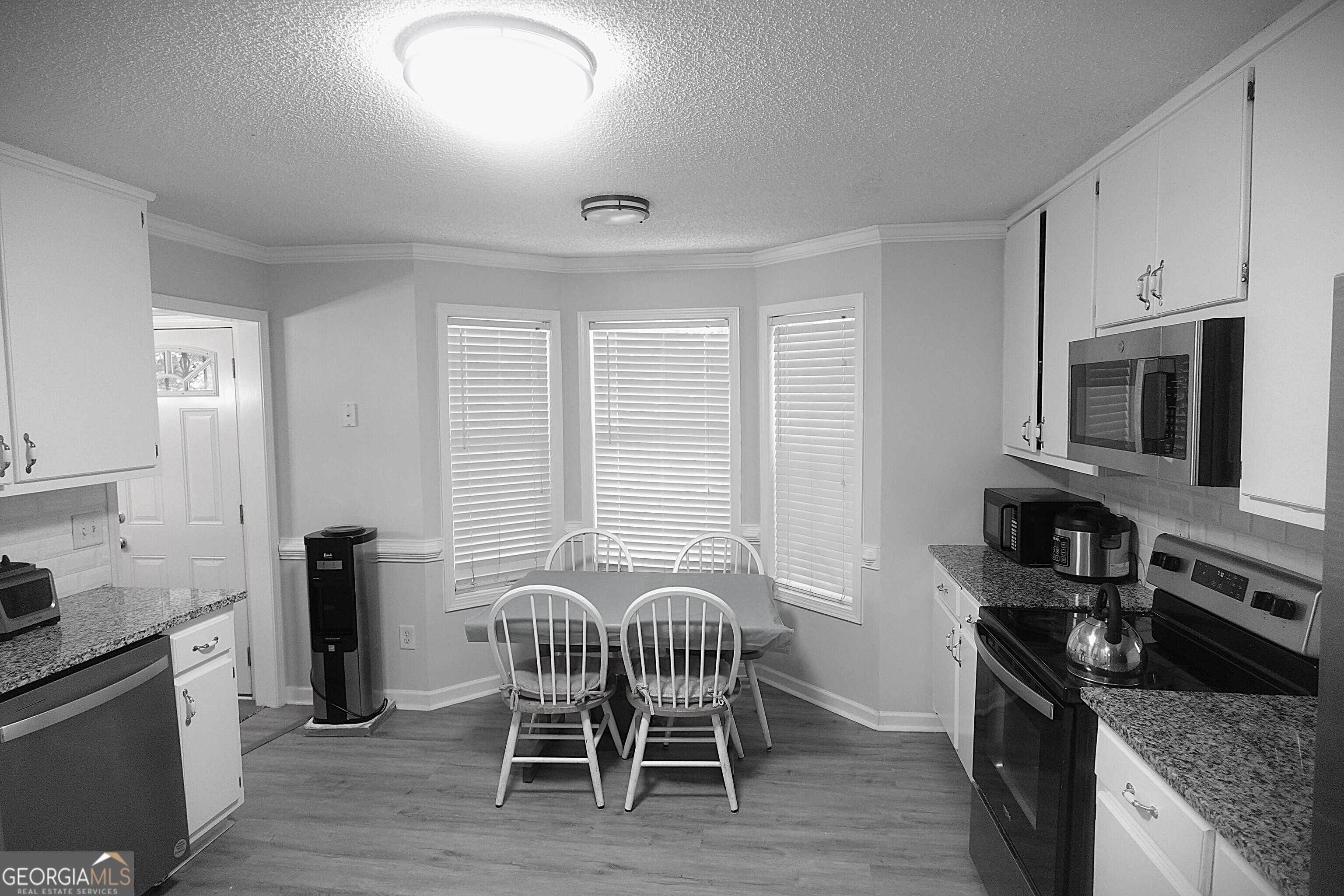 9136 Amberleigh Lane