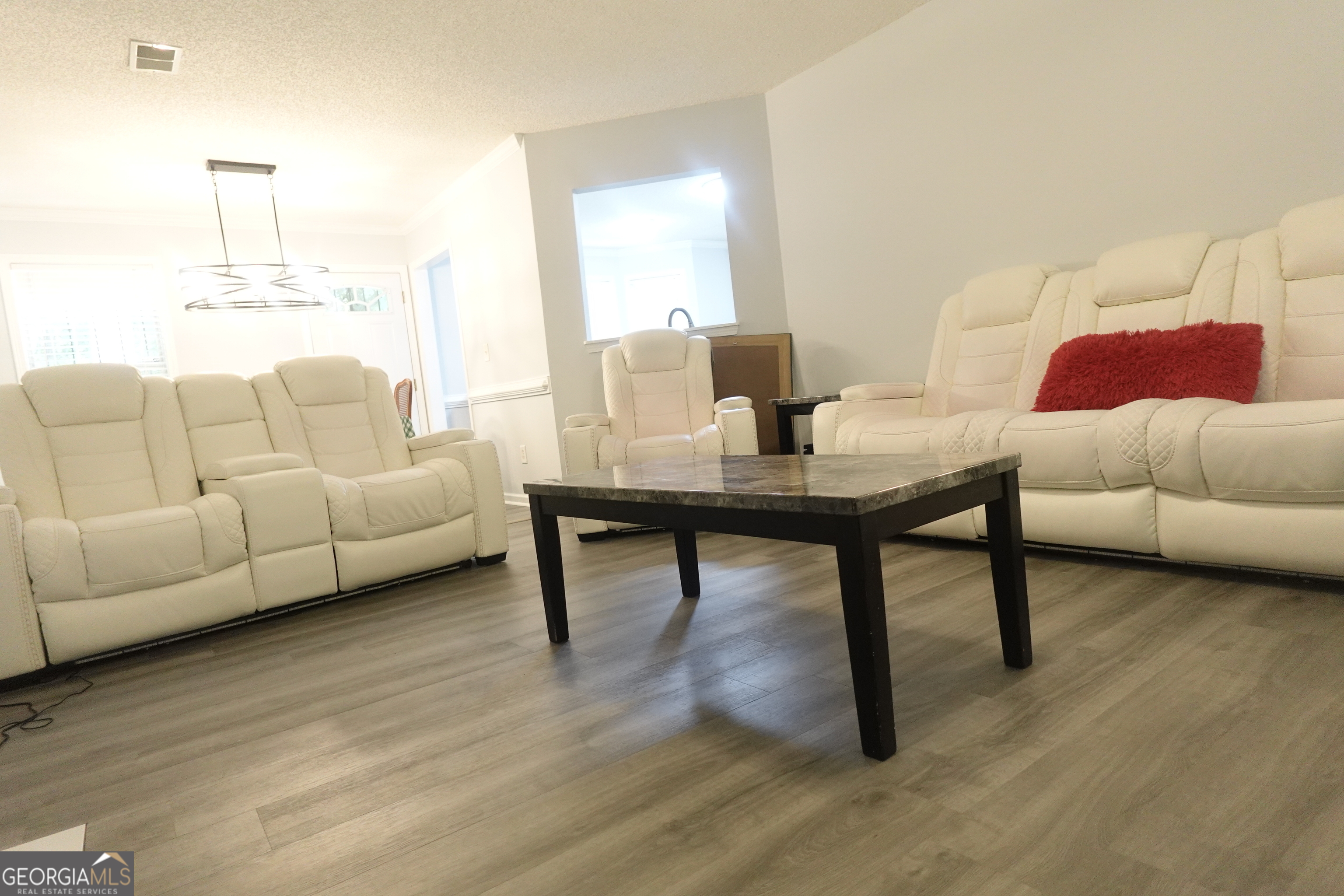 9136 Amberleigh Lane