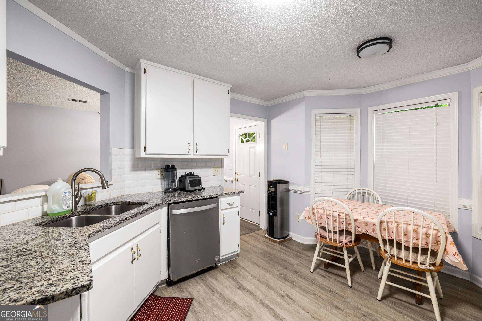 9136 Amberleigh Lane