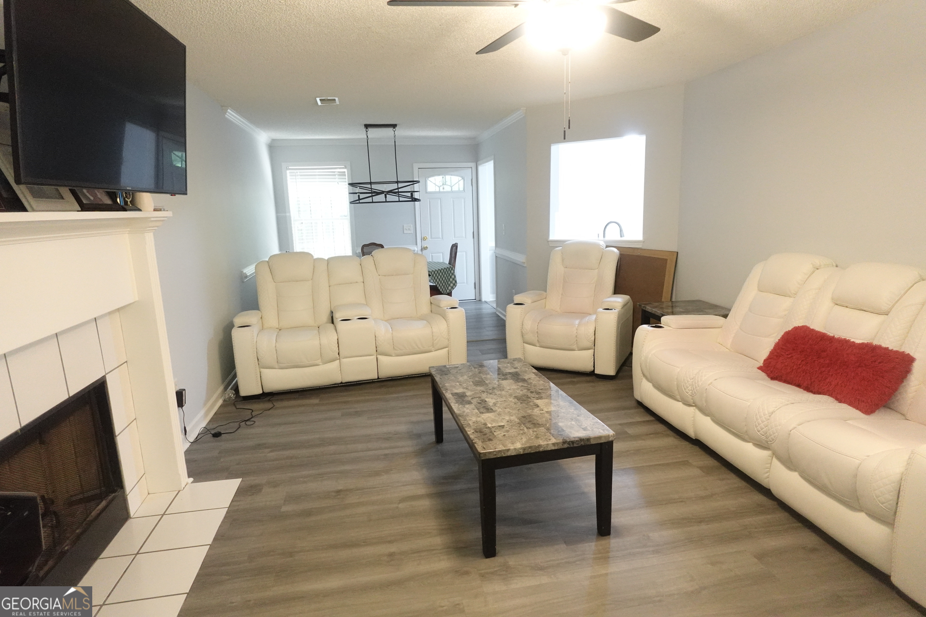 9136 Amberleigh Lane
