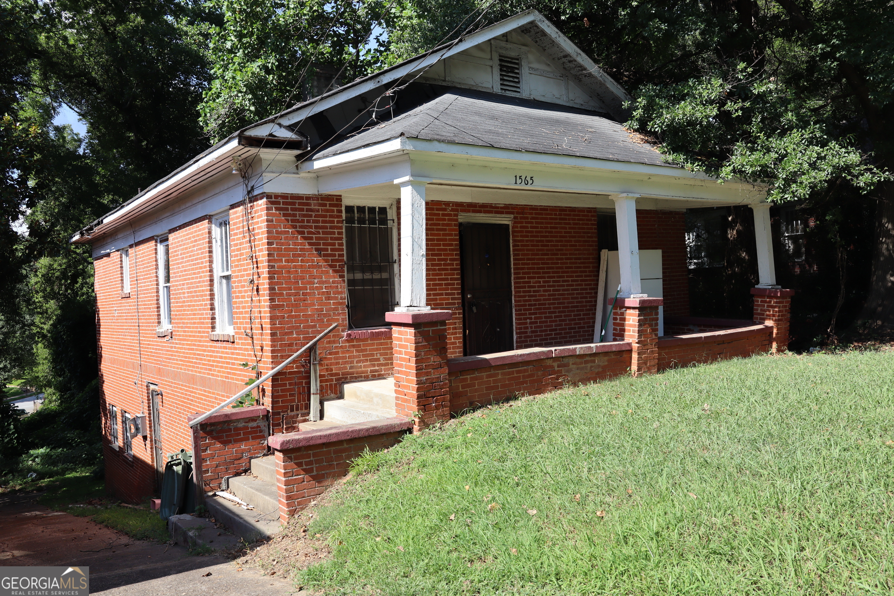 1565 Olympian Way SW