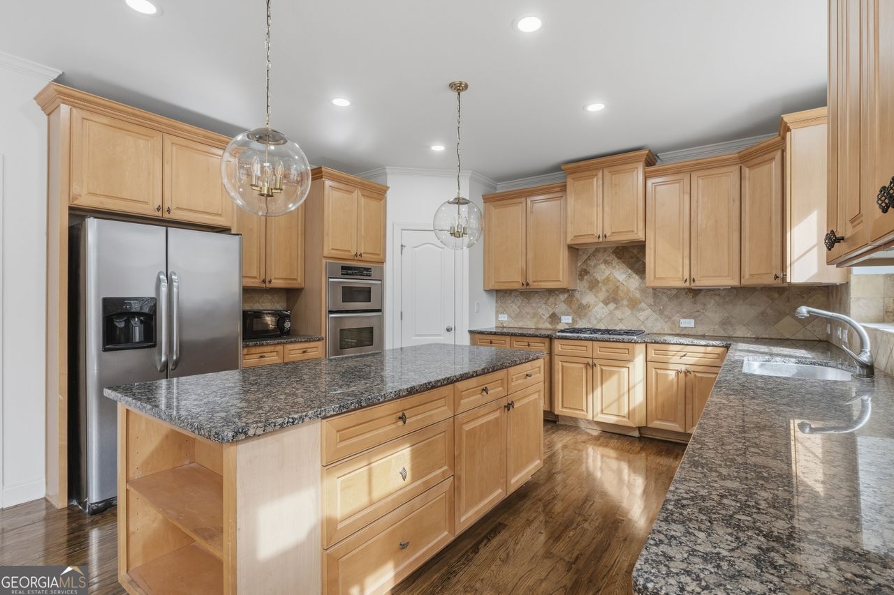 400 KENDRICK Terrace SW