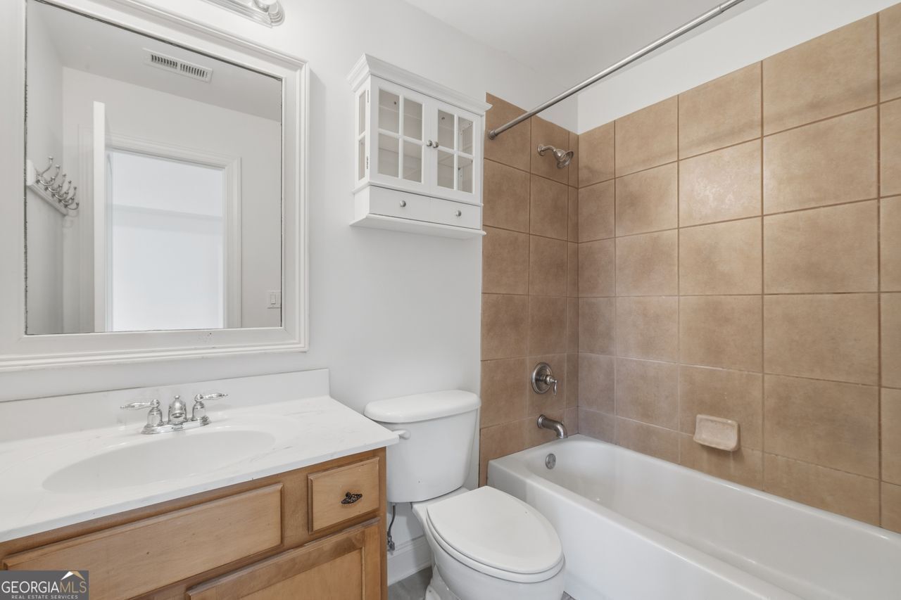 400 KENDRICK Terrace SW