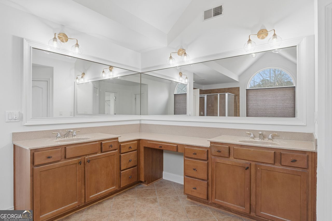 400 KENDRICK Terrace SW