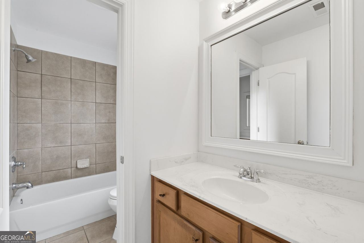 400 KENDRICK Terrace SW