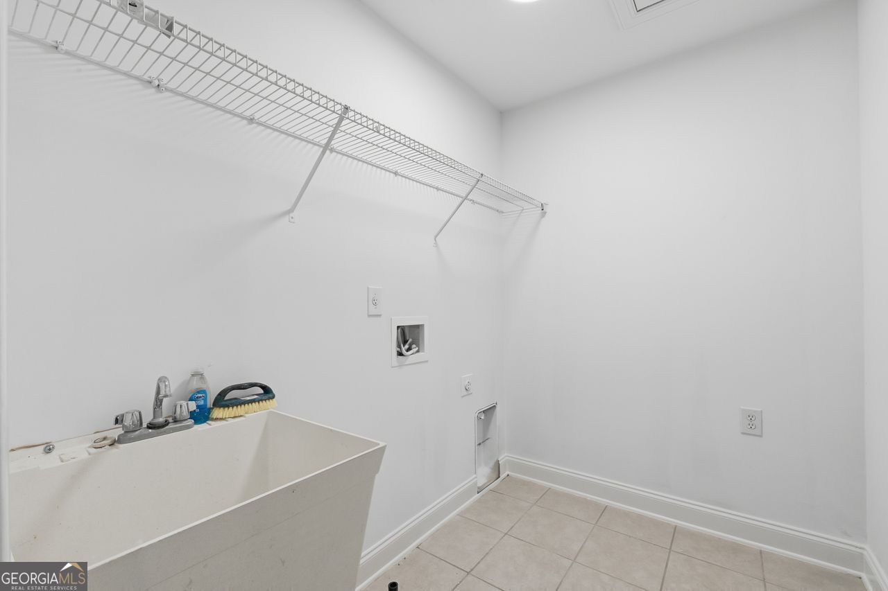 400 KENDRICK Terrace SW