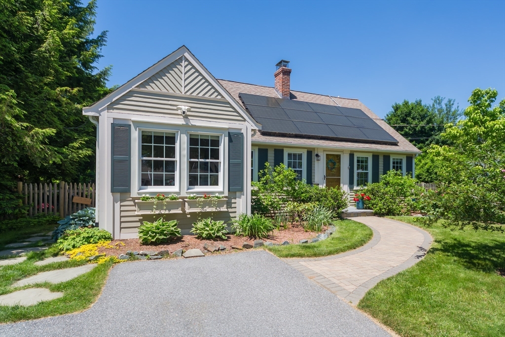 16 Beverly Rd