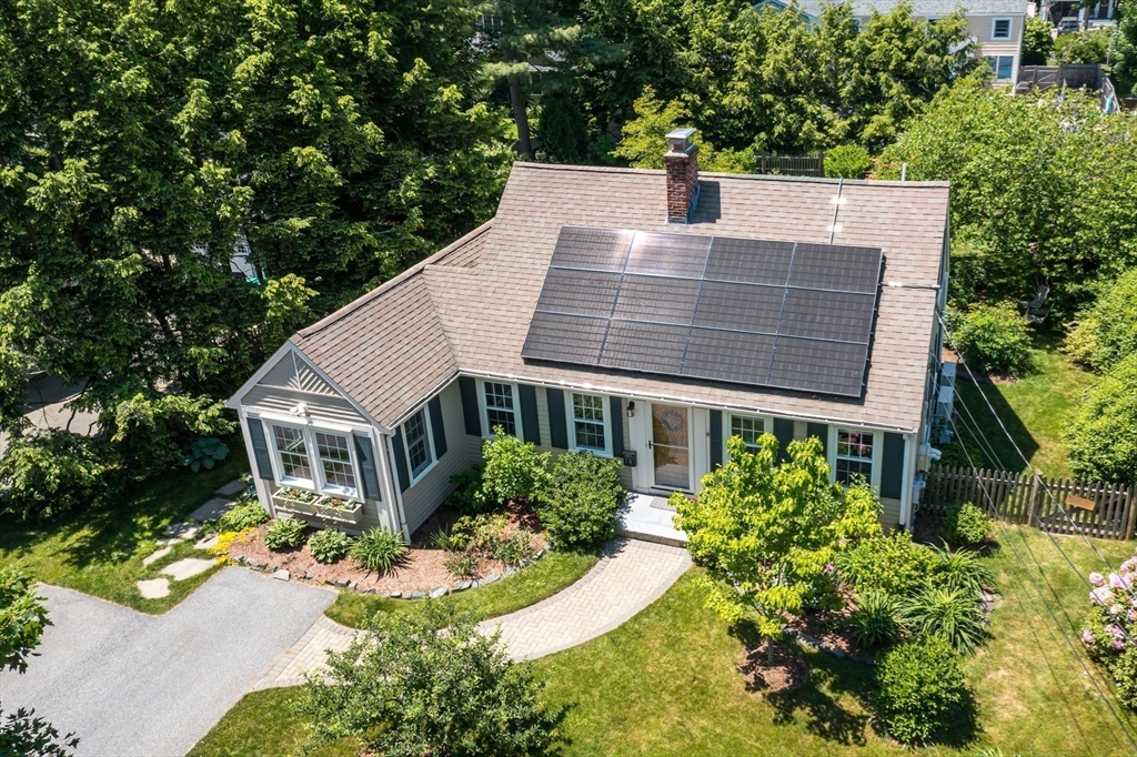16 Beverly Rd