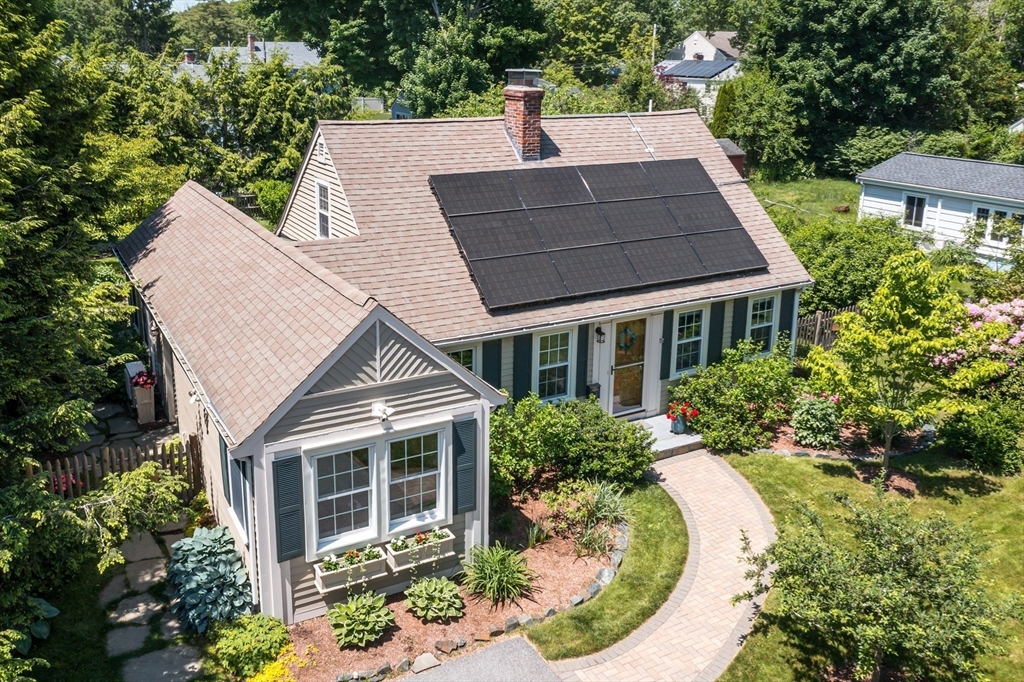 16 Beverly Rd