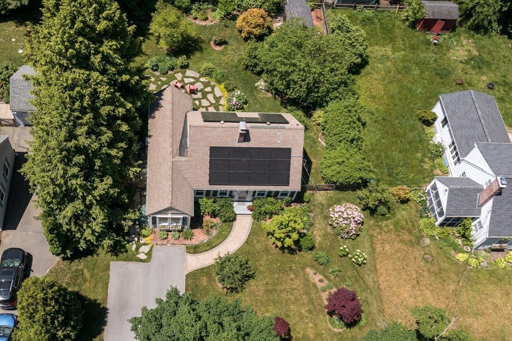 16 Beverly Rd