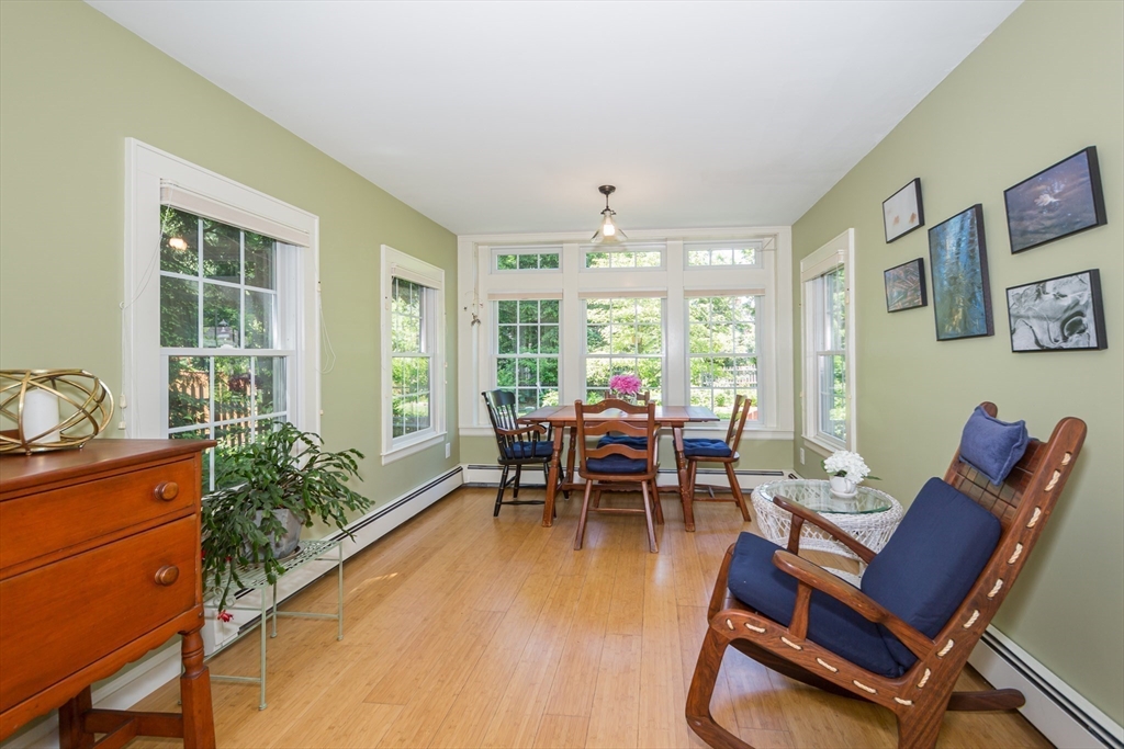 16 Beverly Rd