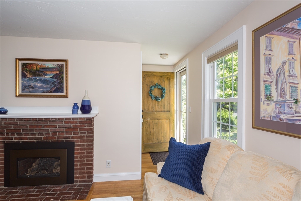 16 Beverly Rd