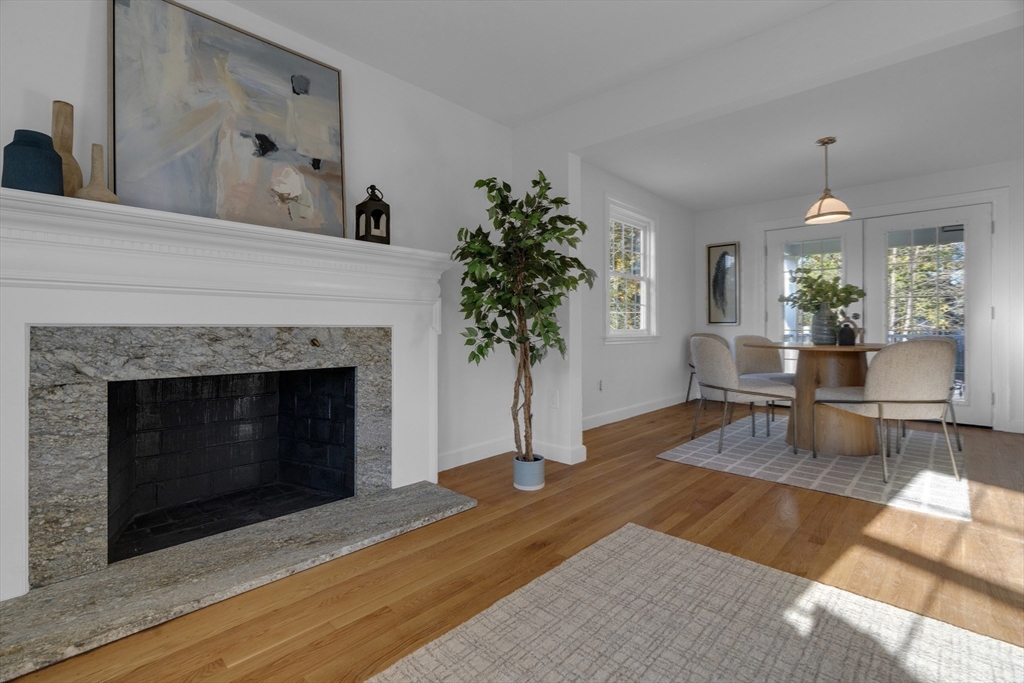 67 Cushing Rd