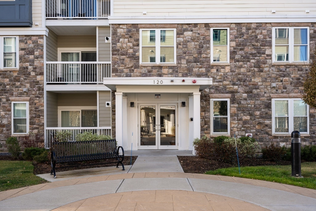 120 University Ave. # 2403