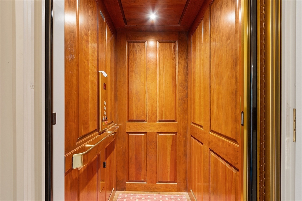 52 Summit Road # 7