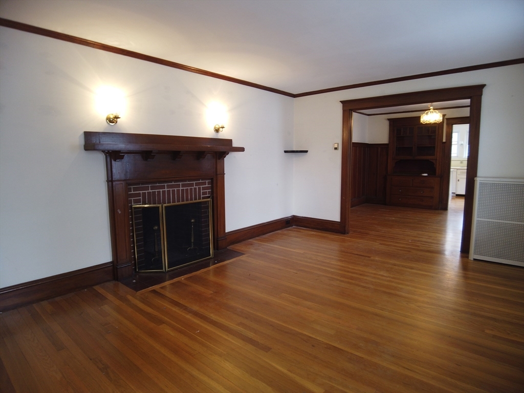 32 Waverley St. # 2