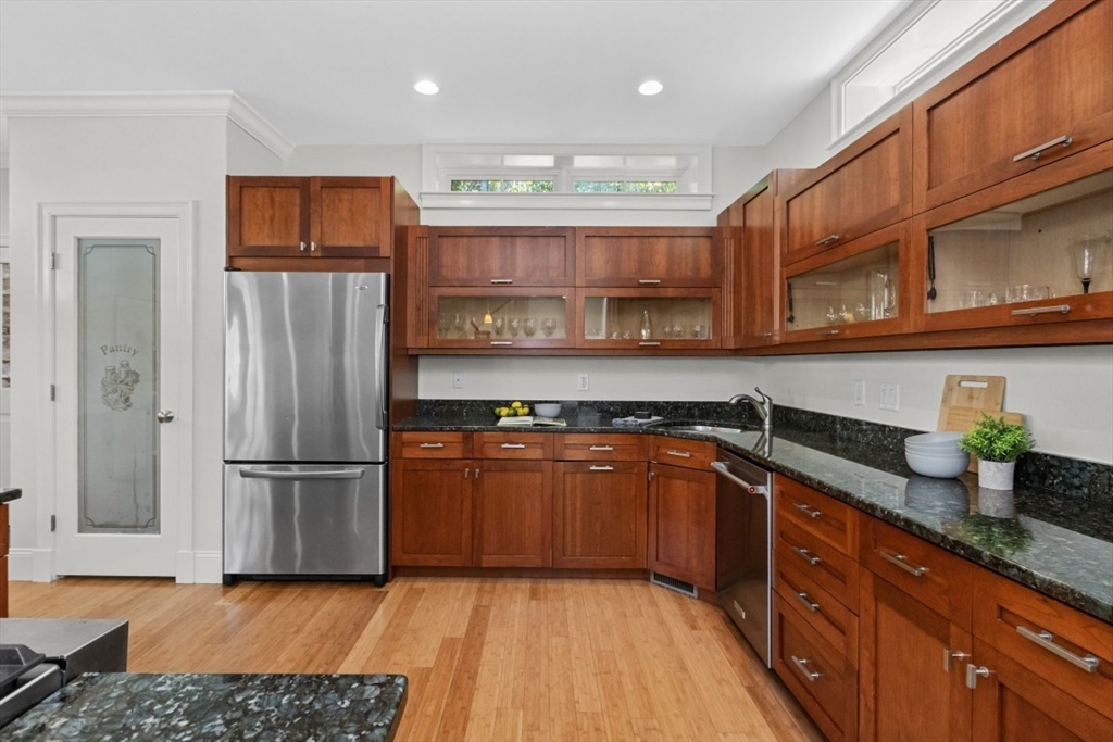 18 Wilson Ave # 18