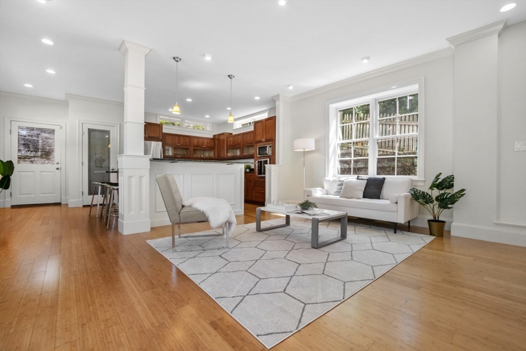 18 Wilson Ave # 18