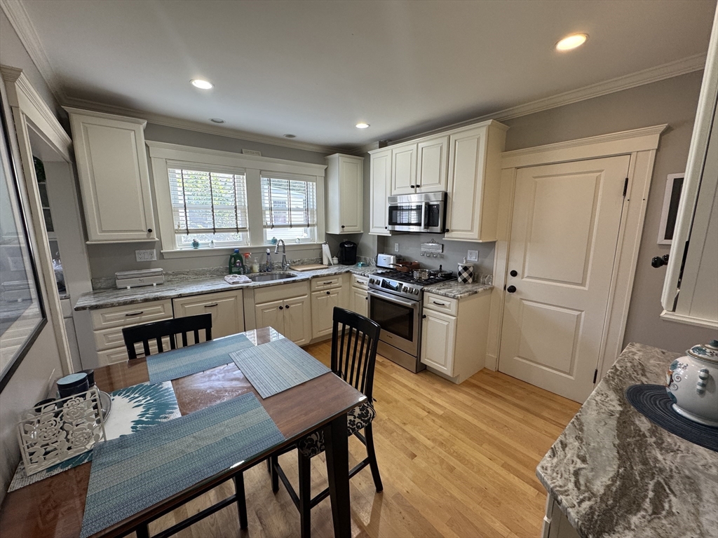 39 Chester Rd. # 2