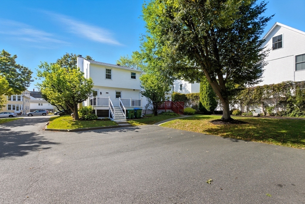 18 Hancock Ave # 18