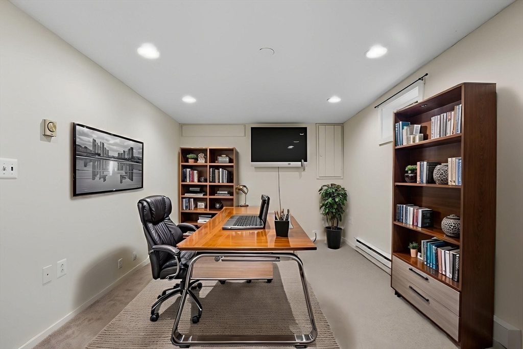 18 Hancock Ave # 18