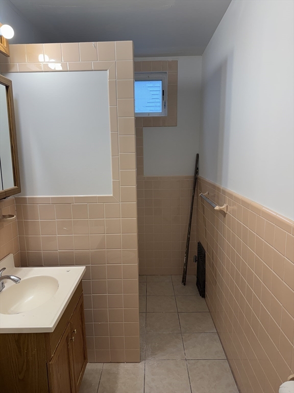 71-73 Turner St. # 73