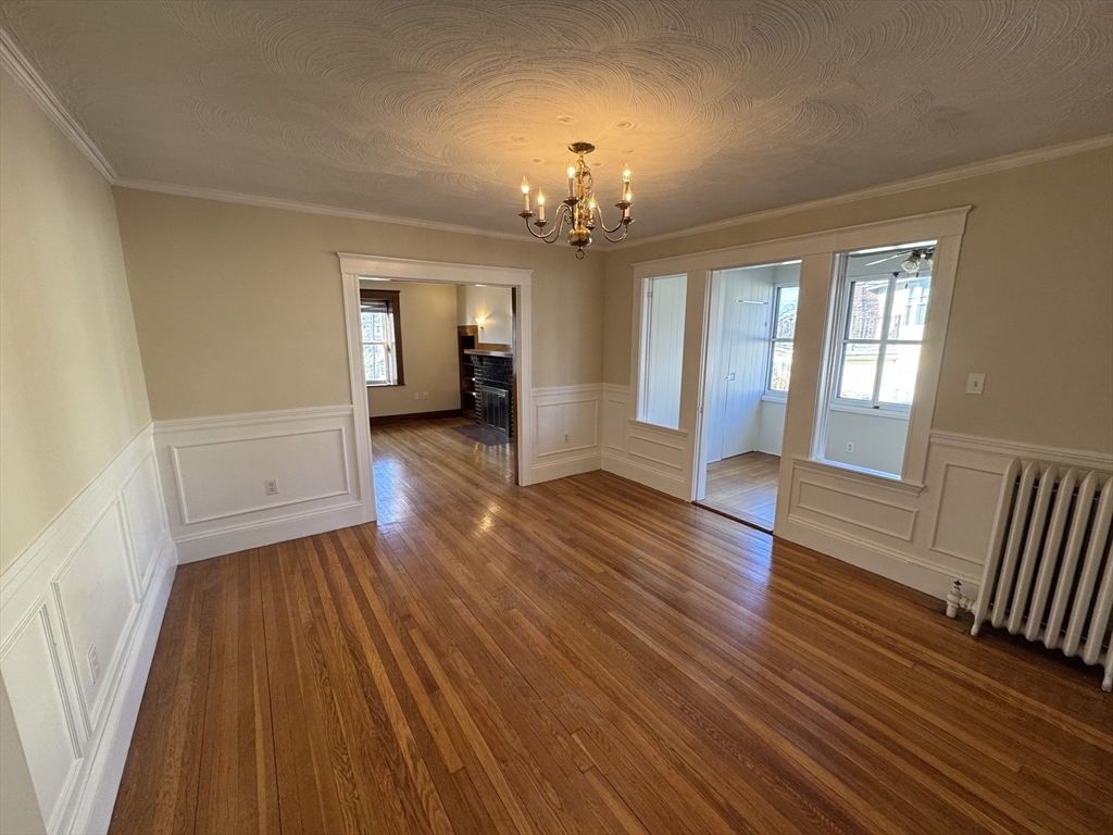 121-123 Hammond St. # 123