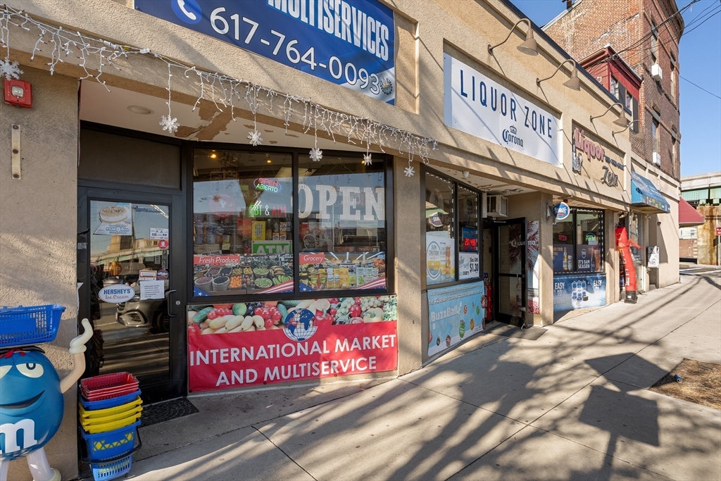 163-179 Washington St