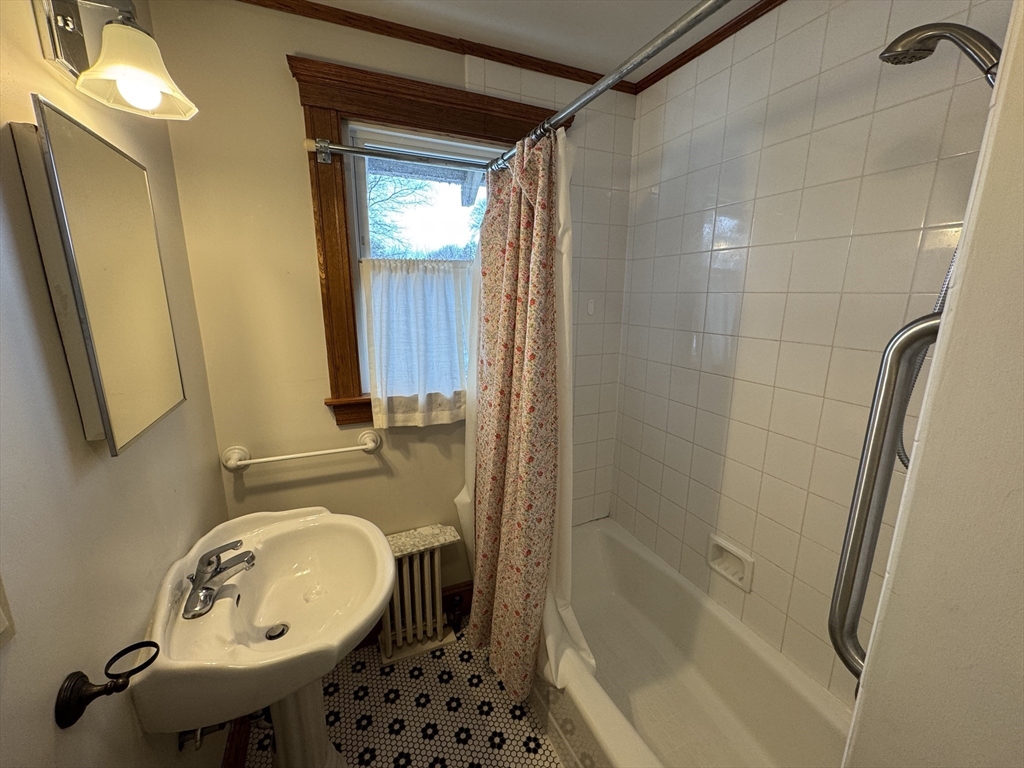 41 Hawthorn St. # 33