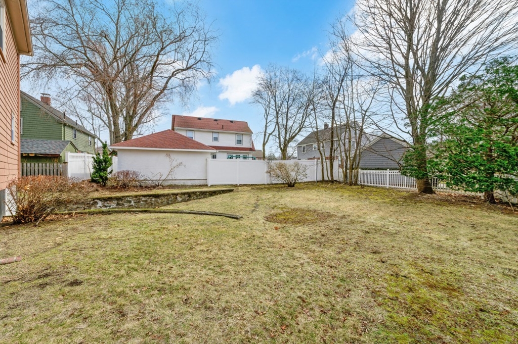 47 Whitney Road