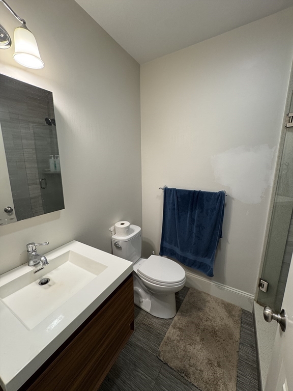 10-12 Chestnut St. # 12